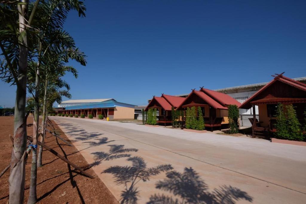 Prakaithong Hotel Amphoe Sawang Daen Din 외부 사진