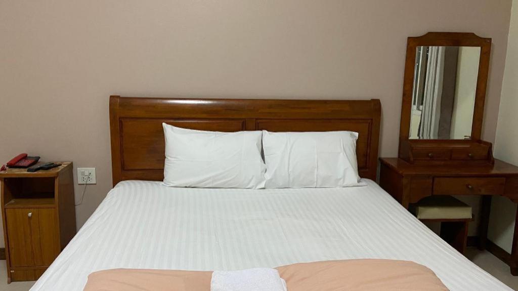 Prakaithong Hotel Amphoe Sawang Daen Din 외부 사진