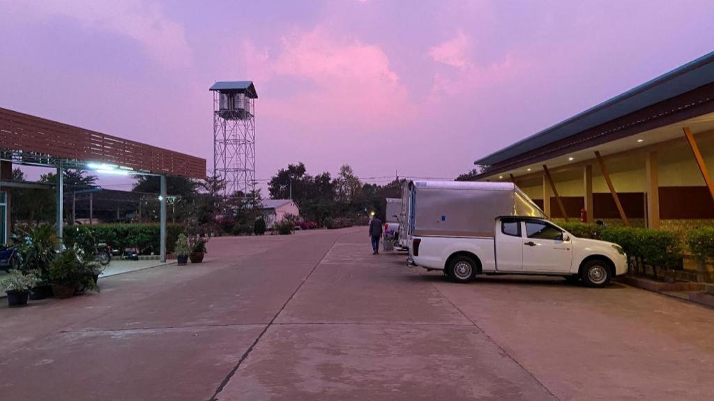 Prakaithong Hotel Amphoe Sawang Daen Din 외부 사진