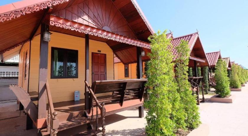 Prakaithong Hotel Amphoe Sawang Daen Din 외부 사진