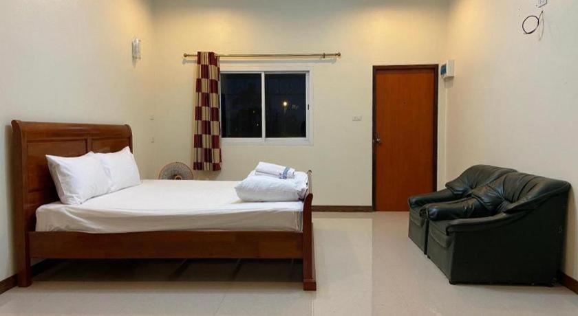 Prakaithong Hotel Amphoe Sawang Daen Din 외부 사진