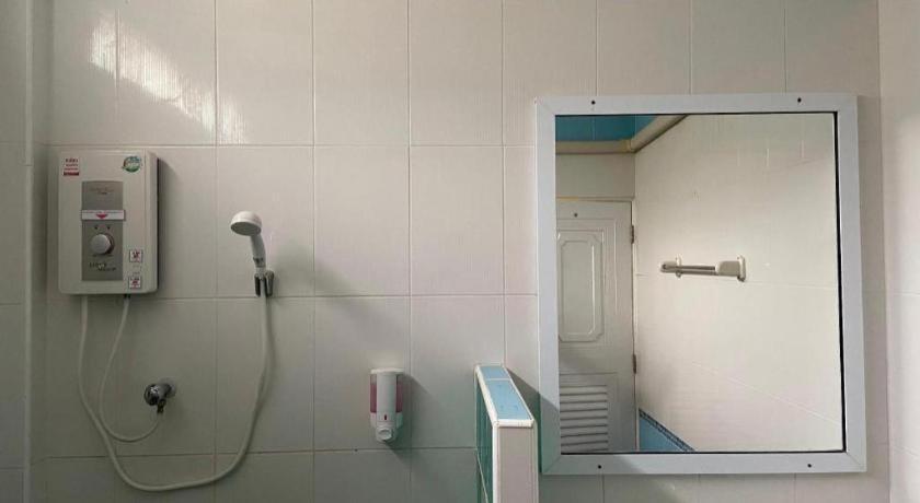 Prakaithong Hotel Amphoe Sawang Daen Din 외부 사진