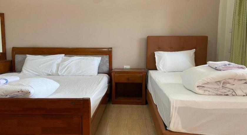 Prakaithong Hotel Amphoe Sawang Daen Din 외부 사진